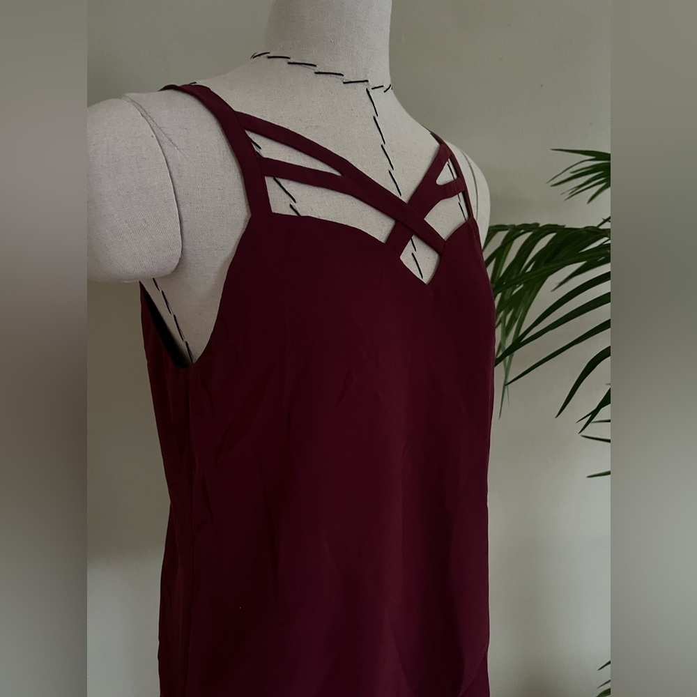 Naked Zebra Heartbeeps Strappy Cami Top | Burgundy Wine Color | Size S - Picture 3 of 12